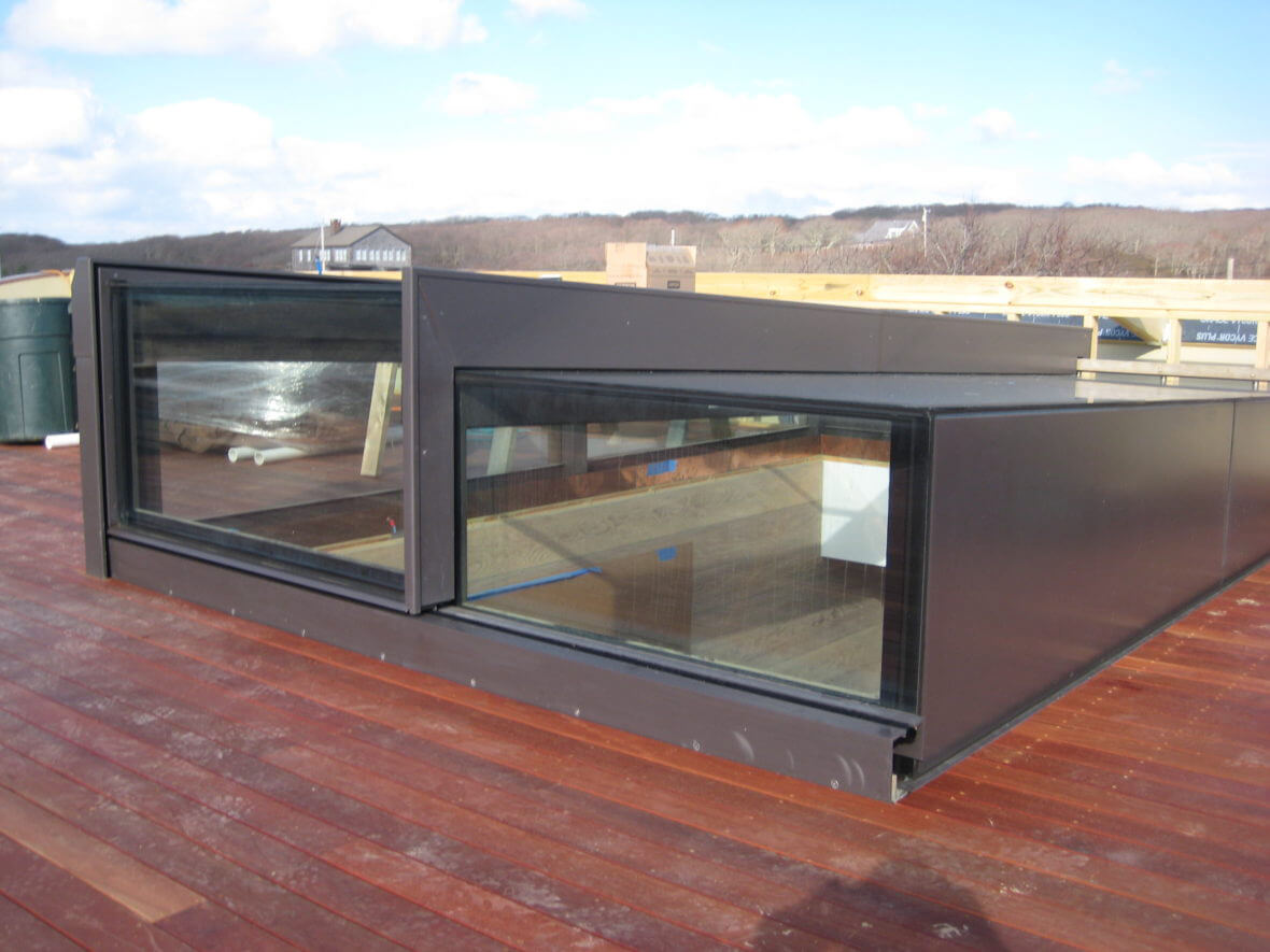 Sliding Rooflight sur mesure pendant l’installation :