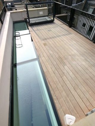 Vitres de sol Flushglaze - Glazing Vision Europe - Butées murales